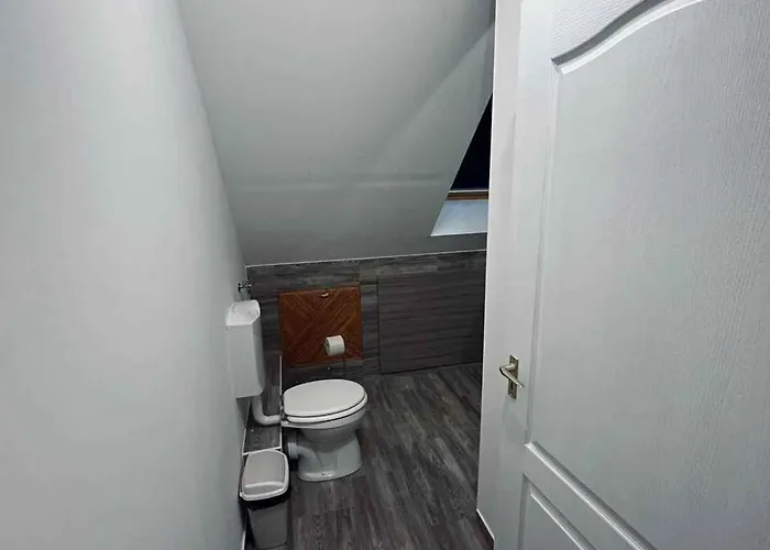 In 51781 بيت للعطل بالاتونفينيفيس