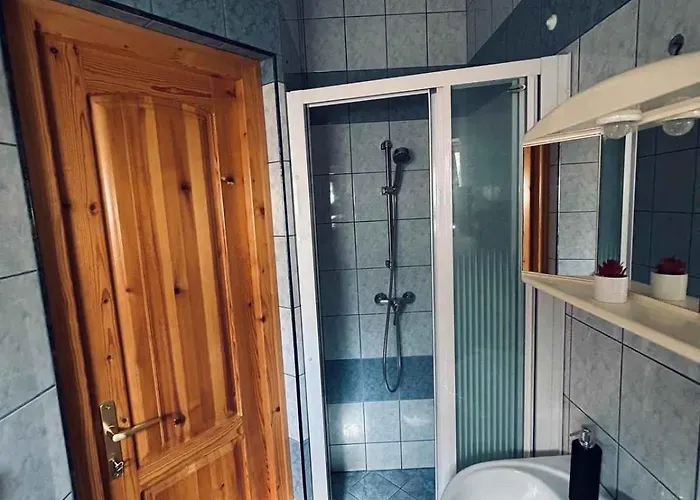 بيت للعطل In 51781 *