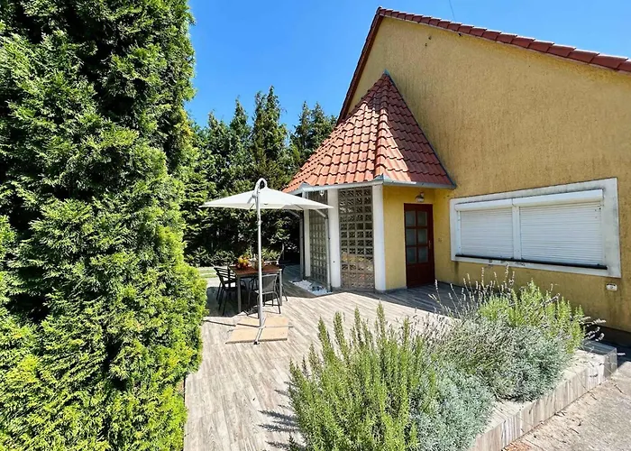 بيت للعطل In 51781 بالاتونفينيفيس